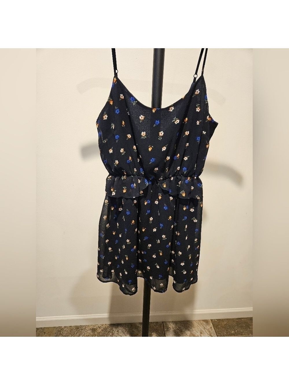 FOREVER 21 DARK BLUE FLORAL CHIFFON SPAGHETTI STRAP PULLOVER DRESS SIZE MEDIUM